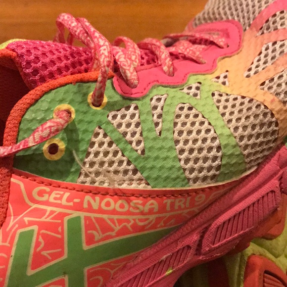 Bright and Beautiful ASICS WOMENS SIZE 7 - Picture 5 of 5